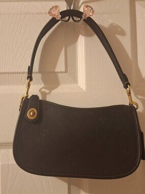 Black Coach Swinger Bag